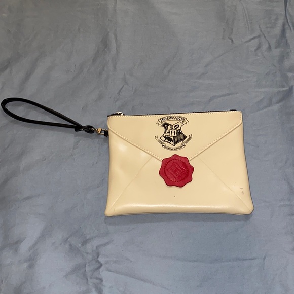 Harry Potter Hogwarts letter handbag - Picture 1 of 4
